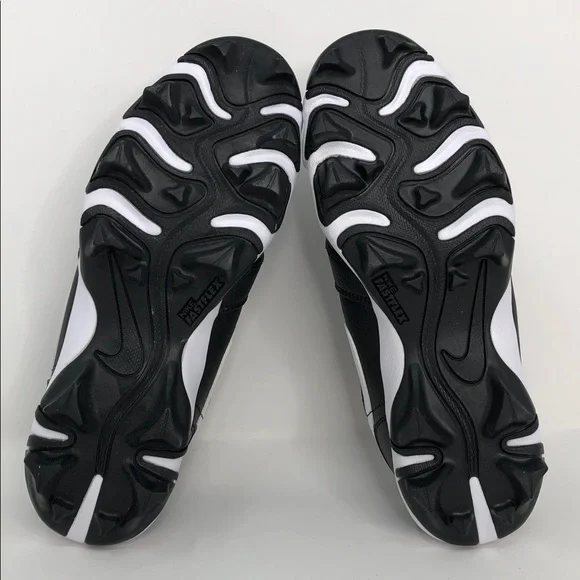 Air Jordan 1 Low Youth Cleat Black White HF6885-001 Youth Baseball- Size 5.5Y - Picture 8 of 8